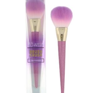 [SOLD]REAL TECHNIQUES Brush Crush 300 Powder Brush
